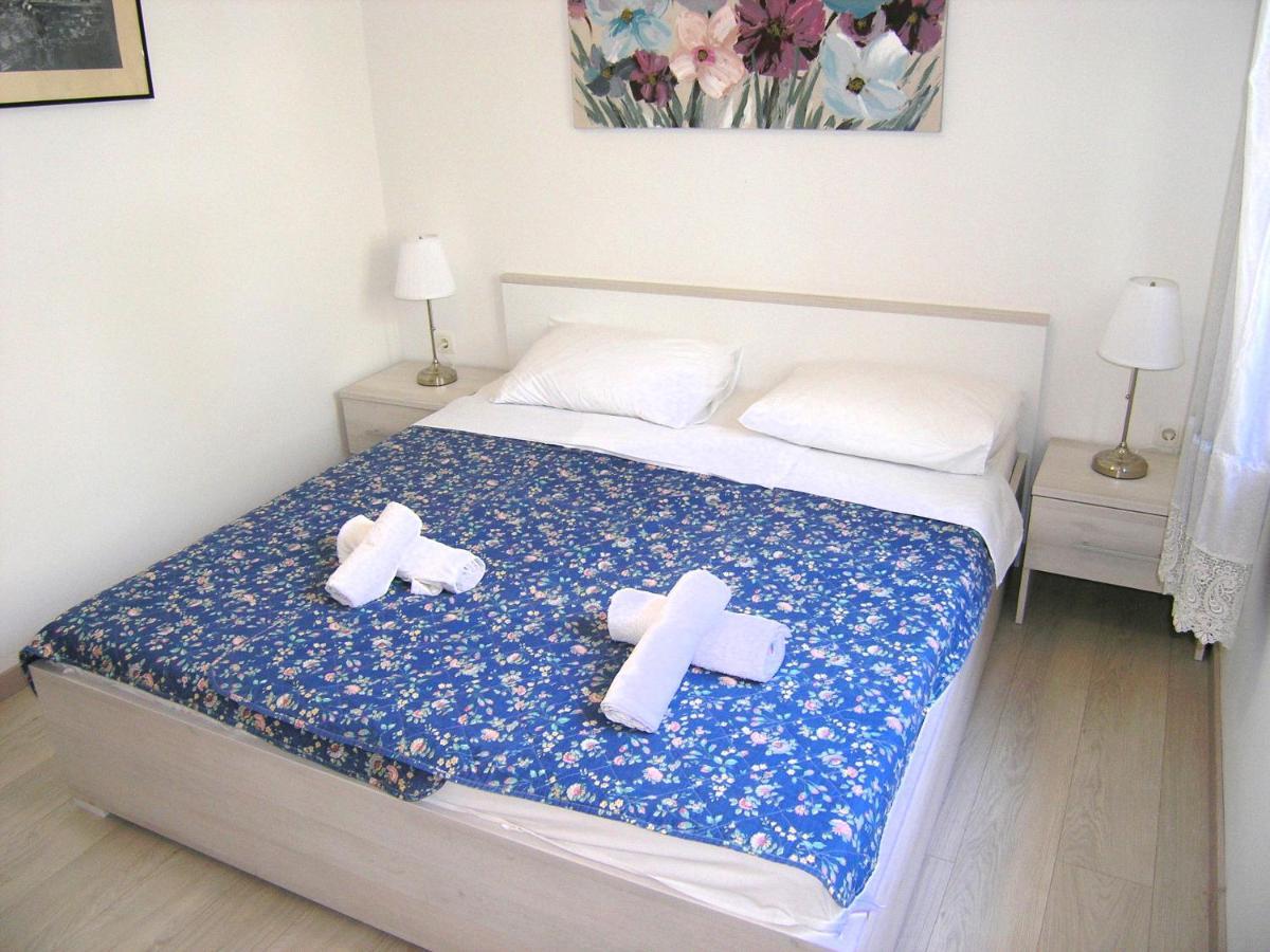 Apartments Sokolovic Кърк Екстериор снимка