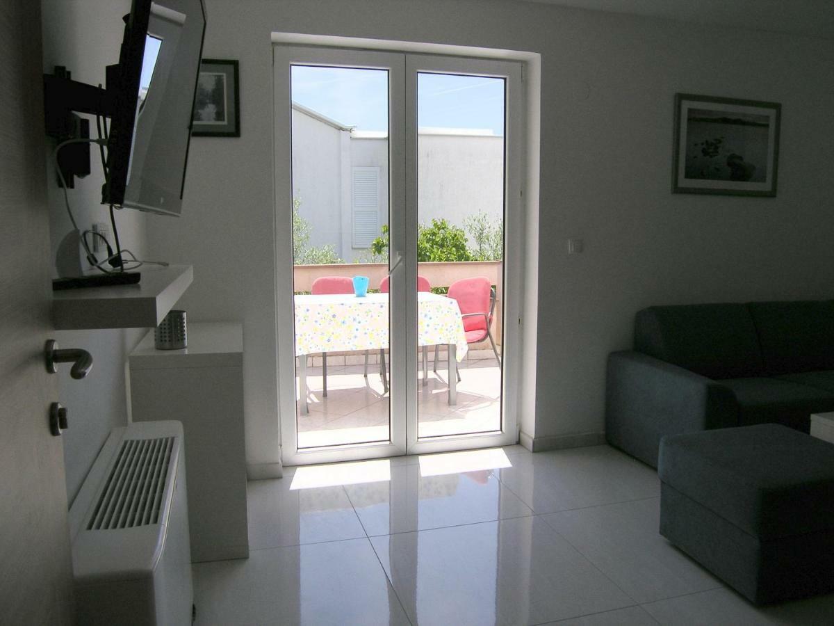Apartments Sokolovic Кърк Екстериор снимка