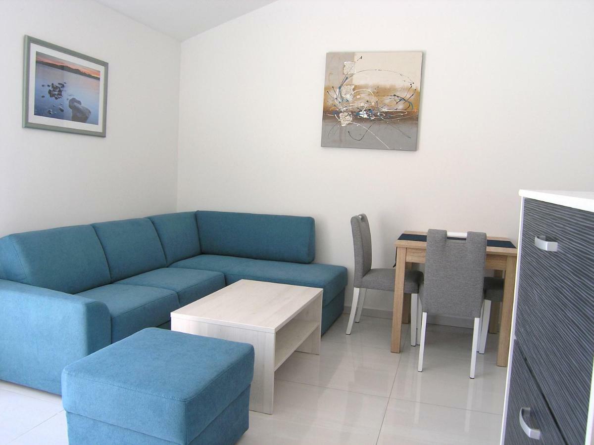 Apartments Sokolovic Кърк Екстериор снимка