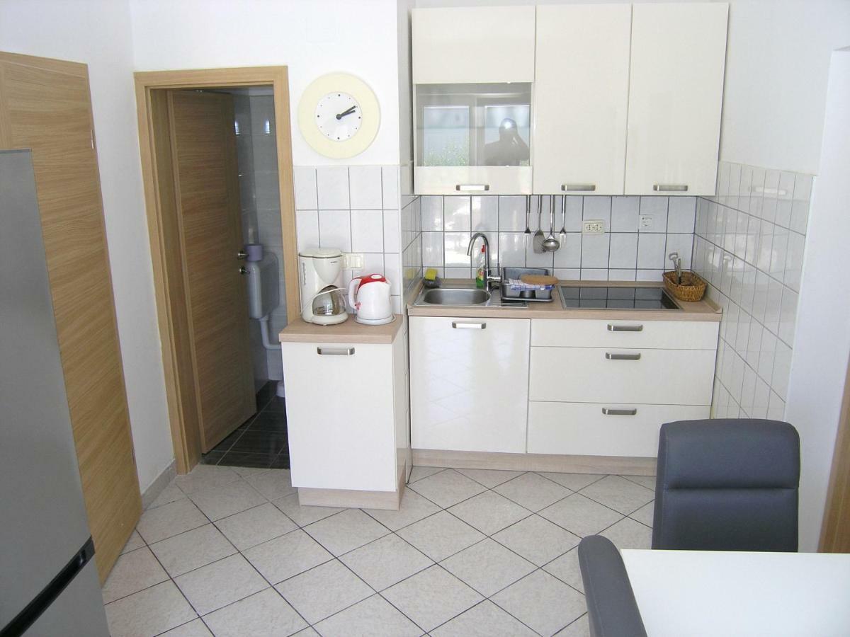 Apartments Sokolovic Кърк Екстериор снимка