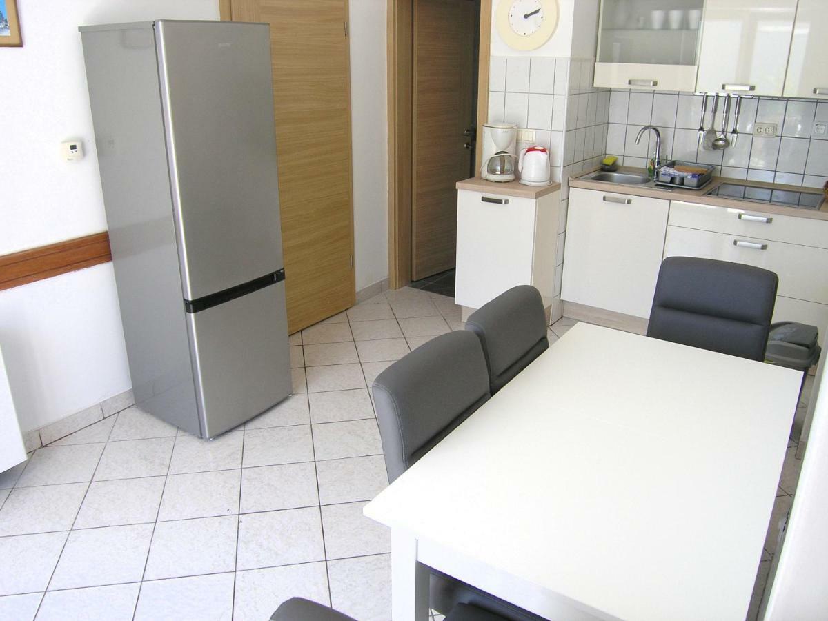 Apartments Sokolovic Кърк Екстериор снимка